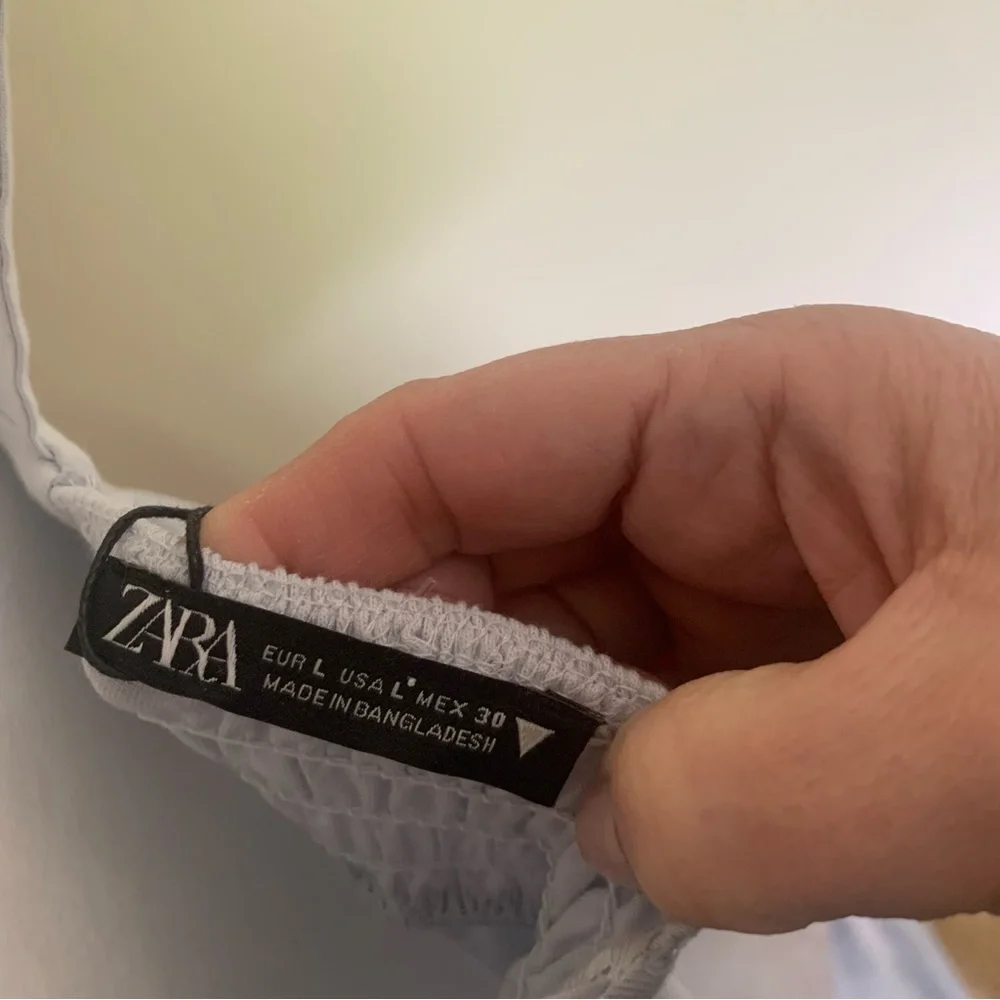 Zara Maxi with Keyhole Opening Smocked Back in Light Blue Size Large NEW! - Picture 6 of 9